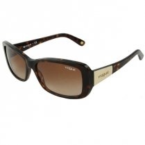 Okulary Vogue to kwintesencja estetyki oraz designu. Tego typu oprawki wzbogacą każdą stylizację! #okulary #vogue #ubutik