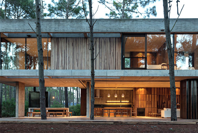 Spacious Full of Light Argentinian House - #architecture, #house, #home
