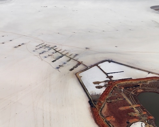 RÃ©sultats Google Recherche d'images correspondant Ã http://artblart.files.wordpress.com/2009/07/edward-burtynsky-silver-lake-operations-15-lake-lefr #photography