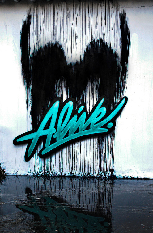 Designersgotoheaven.com Alive. (by Unknown) #paint #alive #spray