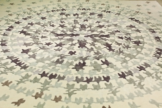 Tutte le dimensioni |Happy Carpets - Marry Go Round, gray - detail | Flickr – Condivisione di foto! #product #carpet #craftsmanship #cibicworkshop #rug
