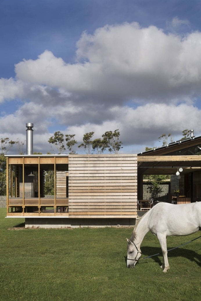 Bramasole House by Herbst Architects