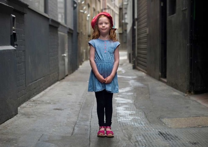 Beautiful Strangers of London by Peter Zelewski