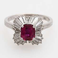 Ladies ring set with a fac. Rubin,