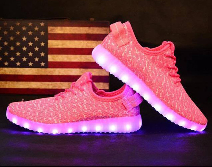 Light Up Shoes 7 Colors LED Flashing Luminous Light Up Shoes Pink Sneaker