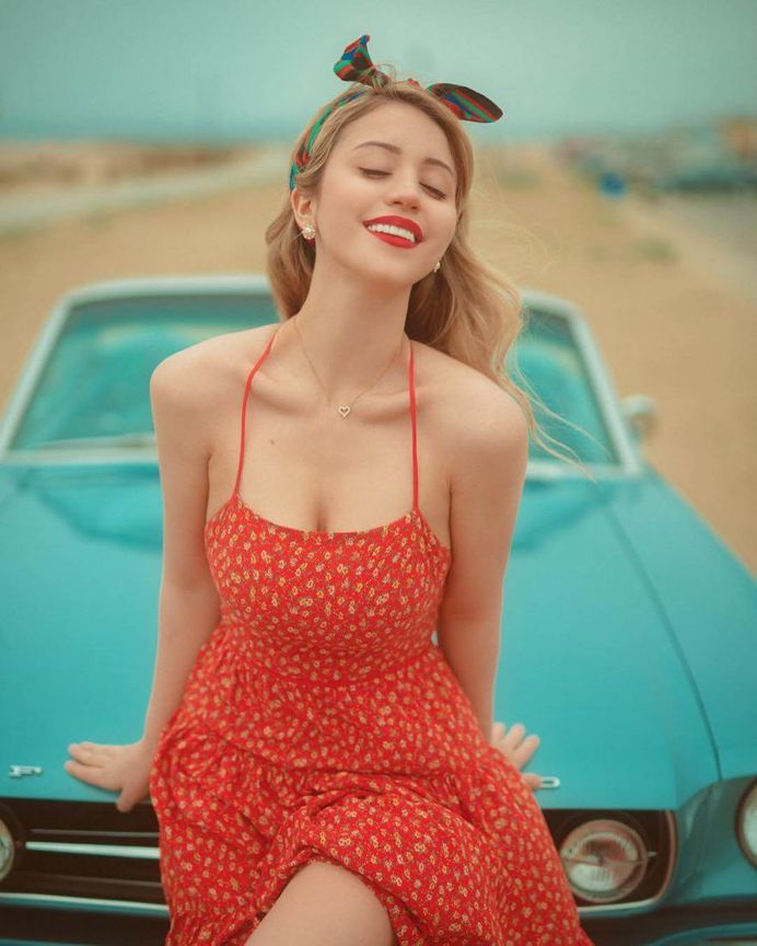 Vibrant and Cinematic Fashion Photography by Bobby Vu