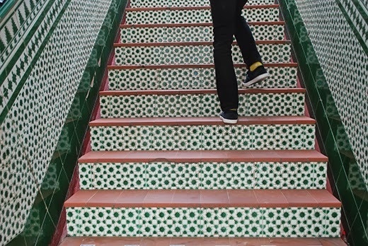 Zaczarowana Walizka #spain #pattern #photo #place #steps