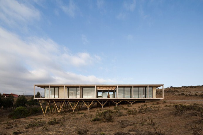 Casa Muelles, Pichicuy SAA Arquitectura + Territorio