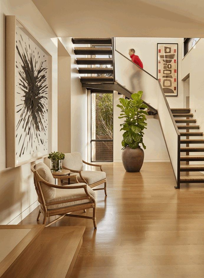 Waterfront Residence in Seattle with Luxurious Design Features 7