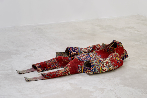 didier faustino constructs human like figurines from carpet #rug