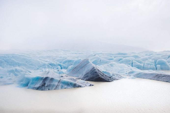 Colours of Iceland: Travel Landscape Photography by Simon Alexander