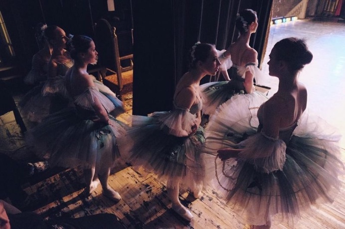 Backstage Photography of Russian Classical Ballet by Darian Volkova