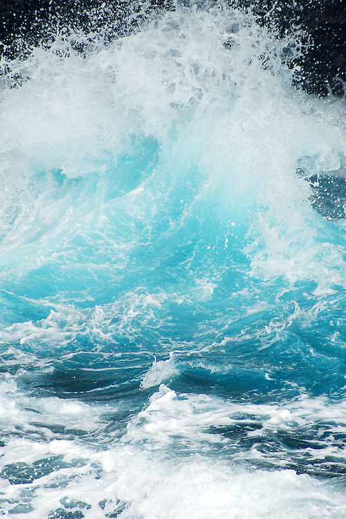 Waves #breaking #surf #nature #icy #blue #waves
