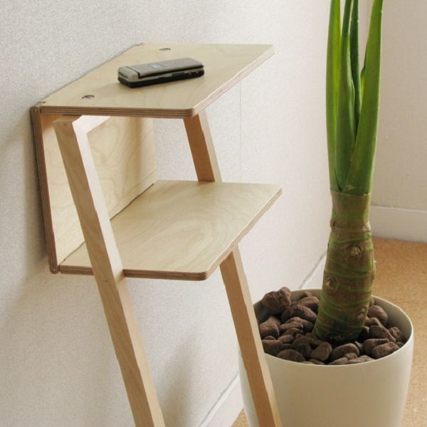 From the Japanese designers of EAU comes LEON – the simplified shelf system for placing all your on-the-go essentials. #modern #design #home #product #furniture #industrial #shelf #style