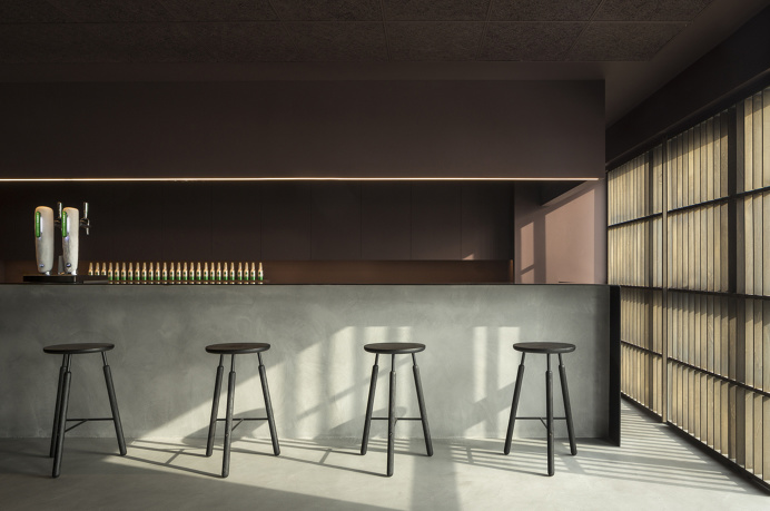 Rice Club by Francesc Rifé Studio