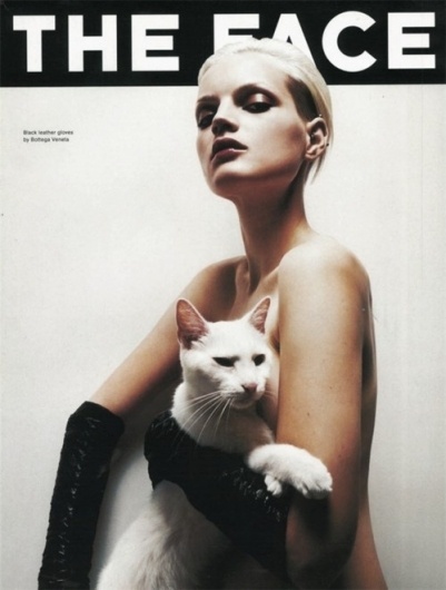 arborvitae #cover #gloves #cat #girl
