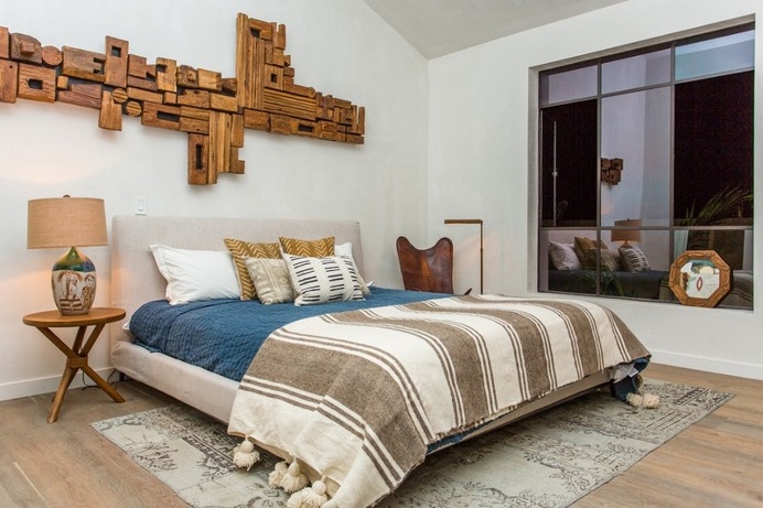 Venice Beach House – Millwood One by Kim Gordon Design