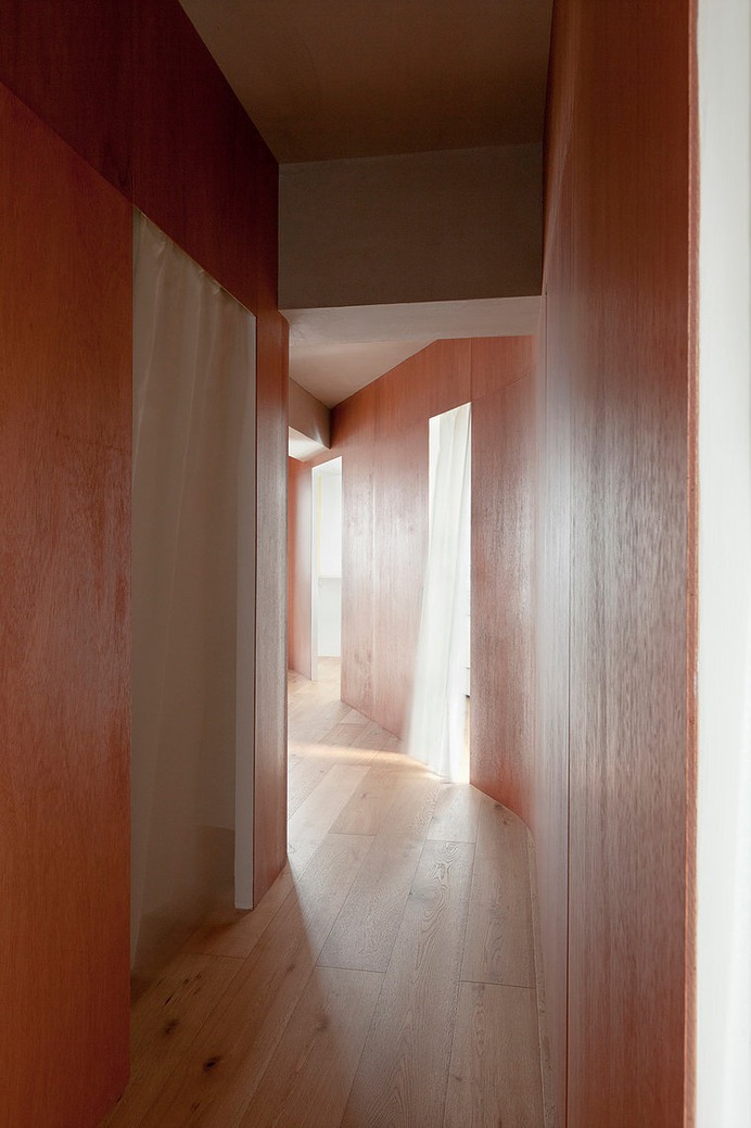A Draped Wall by Tailored Design Lab