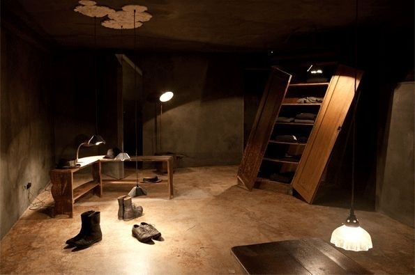 Hostem hipshop in London. #design #decor #interiors #scenography #hipshops #fashion