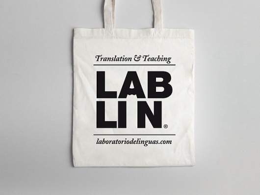 Laboratorio de Linguas #branding #lab #de #logo #la #fuente #bag #david #pencil