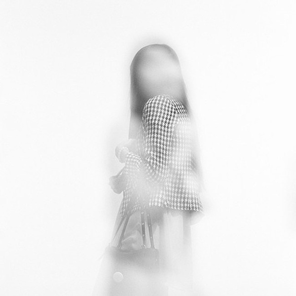 ELUSIVE SOLITUDES: 'THE BLURRED TIMES' BY VIRGÍLIO FERREIRA #photography