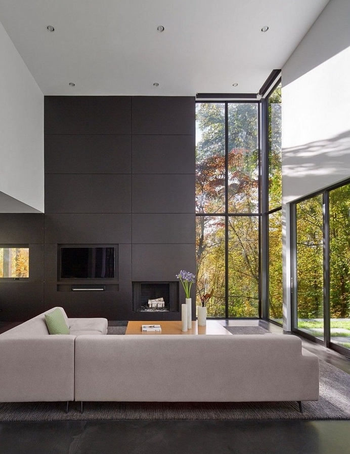 Mohican Hills House by Robert M. Gurney / Maryland 11