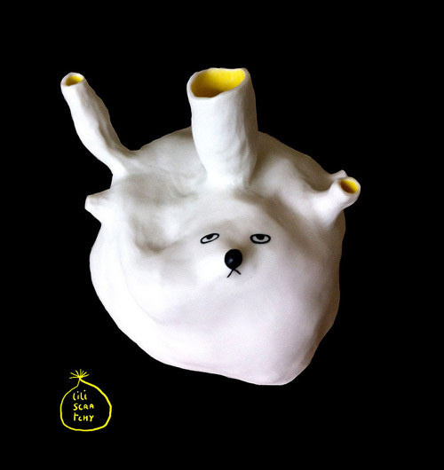 Adorable ceramic works from Lili Scratchy #ceramics #lili scratchy