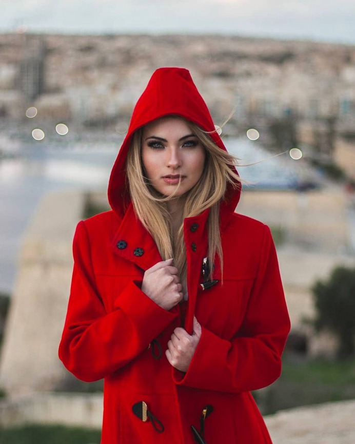 Awesome Female Portrait Photography by Caio Borém