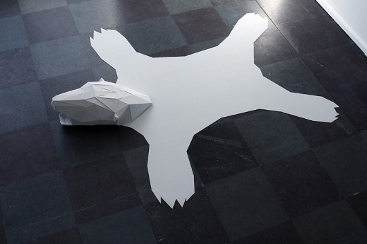 Polar bear rug | FORM US WITH LOVE design studio #rug #polar #paper #bear