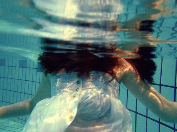 Ophelia #woman #wet #underwater #ophelia #photography #dreamy #dress #raven