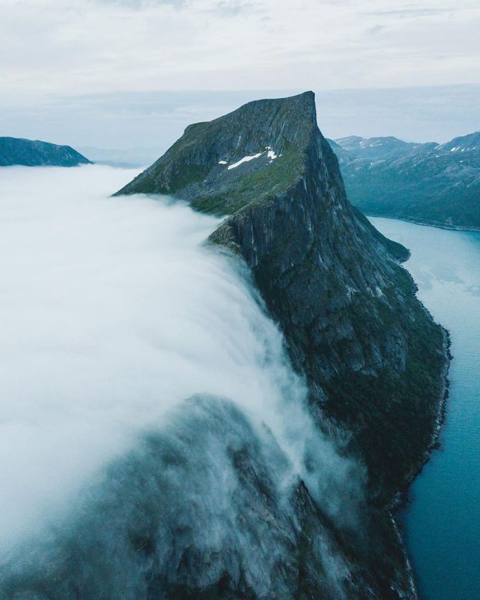 Winter Wonderland in Norway: Landscape Photography by Steffen Fossbakk