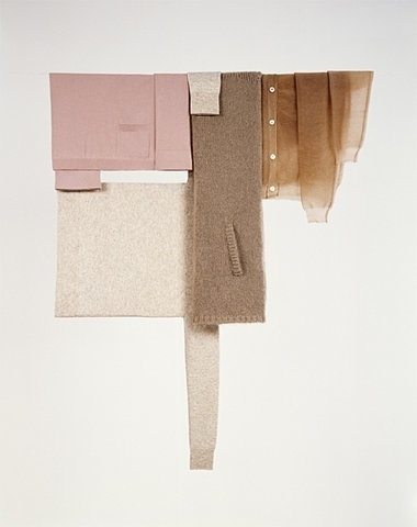 FFFFOUND! | 3.jpg (JPEG-bild, 427x540 pixlar) #organized #soft #clothes
