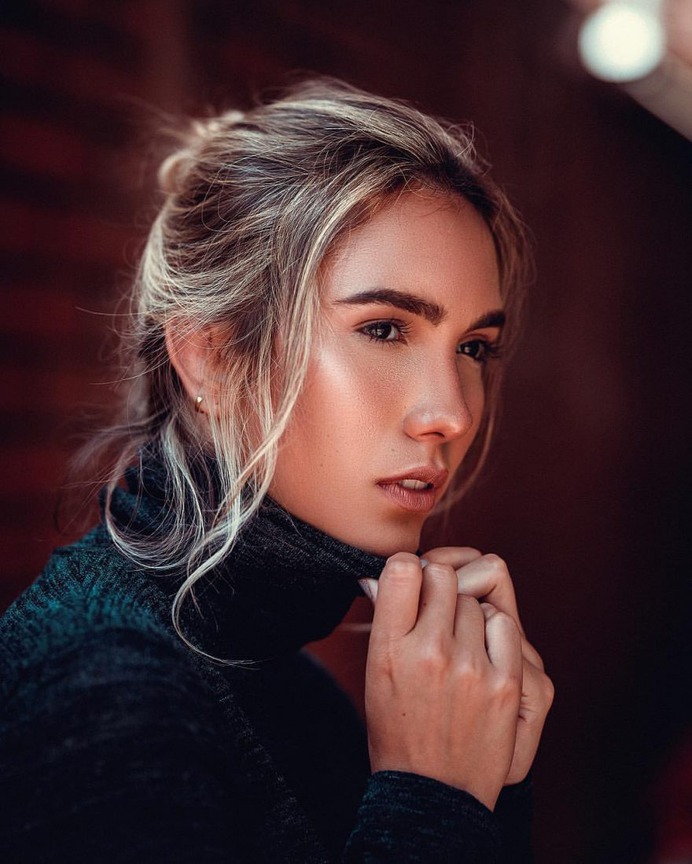 Vibrant Fashion and Street Style Photography by Alejandro Gonzalez