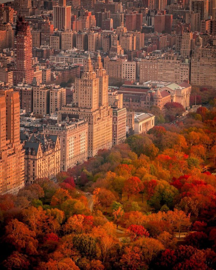 Stunning Street Photos of New York City by Sidney Chua