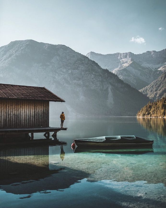 Stunning Adventure Instagrams by Tom Kahler