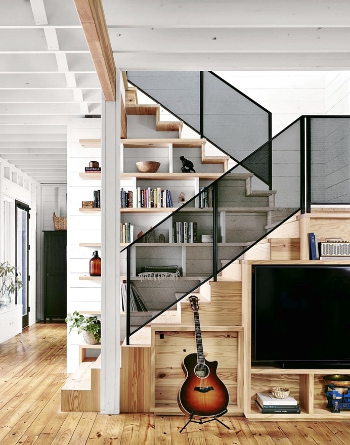 Wall House – a Modern Farmhouse with Energy-Efficient Design