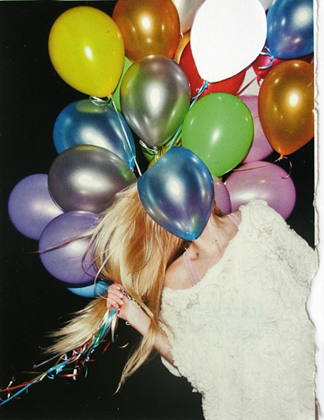 Balloon Face #fashion #color