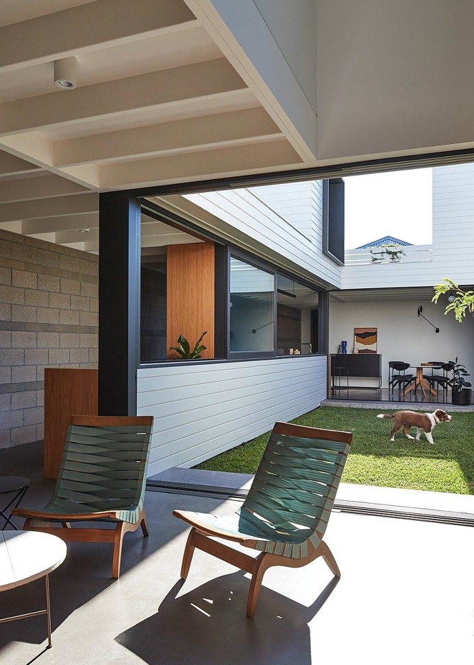 Single-Storey Cottage Extension - House to Catch the Sun by MAKE Architecture 2