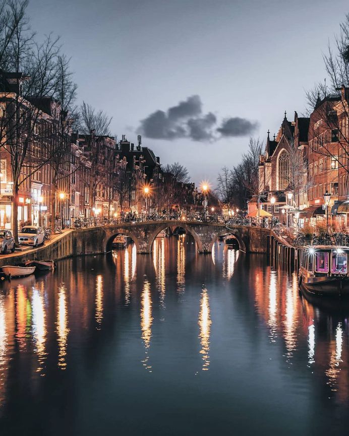 Stunningly Beautiful Street Photos of Amsterdam by Een Wasbeer