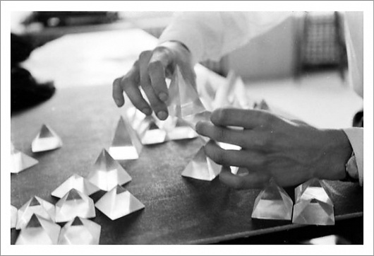 5434850729_835f6cd7f0_z.jpg (JPEG Image, 567x388 pixels) #mit #pyramids #60s