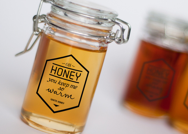 Branding and packaging design for Oh Honey honey. Fictitious project. #visual #branding #packaging #design #identity #honey
