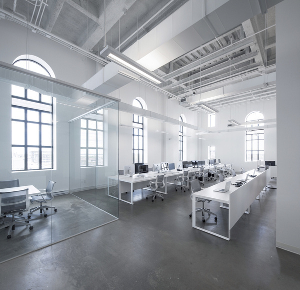 BLUE Communication Office / Jean Guy Chabauty + Anne Sophie Goneau #glass #office #white #concrete