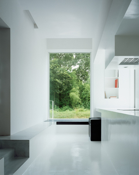 House of Diffusion #white #interiors #boxes #architecture #japan