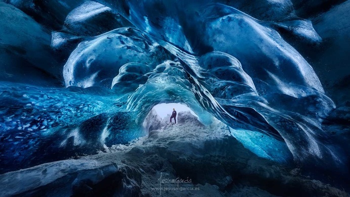 Breathtaking Nature Landscapes of Iceland by Jesús M. García