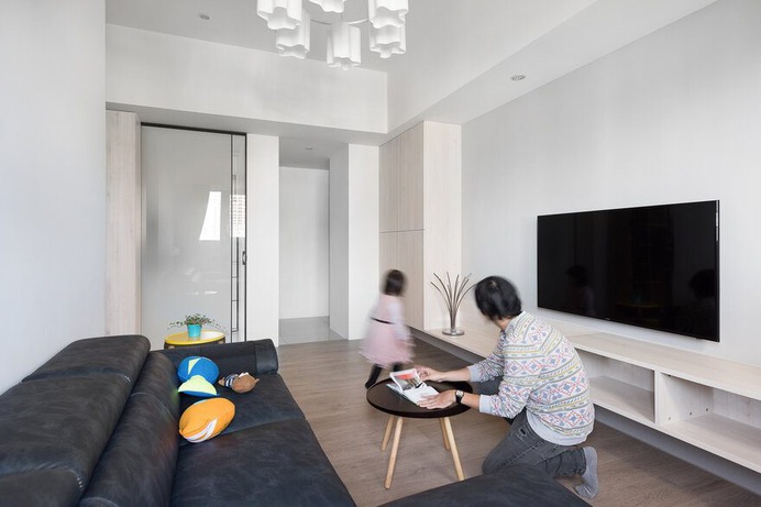 Residence Hung in New Taipei City by Fu Design