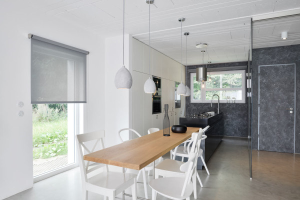 A Family Home with a Black & White Interior in main interior design Category #interior #design #decor #deco #decoration
