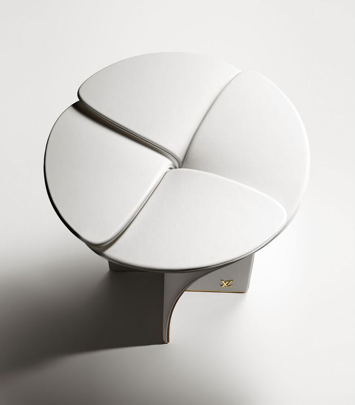 Blossom Stool by Tokujin Yoshioka