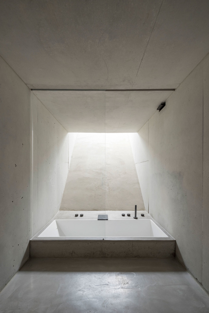 PETER HAIMERL ARCHITEKTUR | The Schuster farmhouse in Alt-Riem