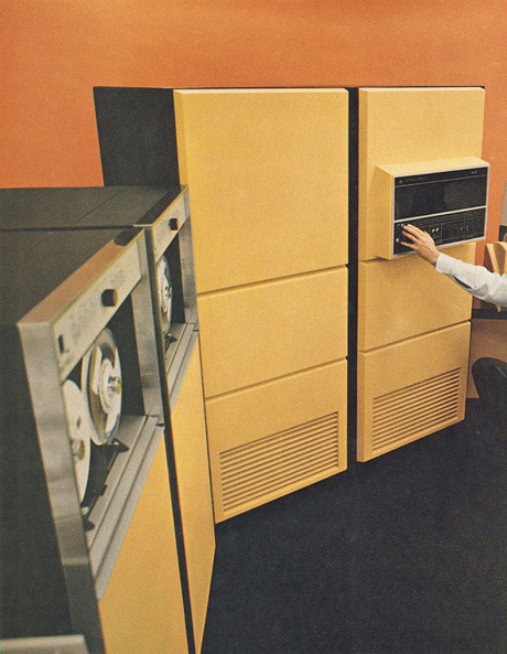 honeywell yellow2 #computer #photography #retro