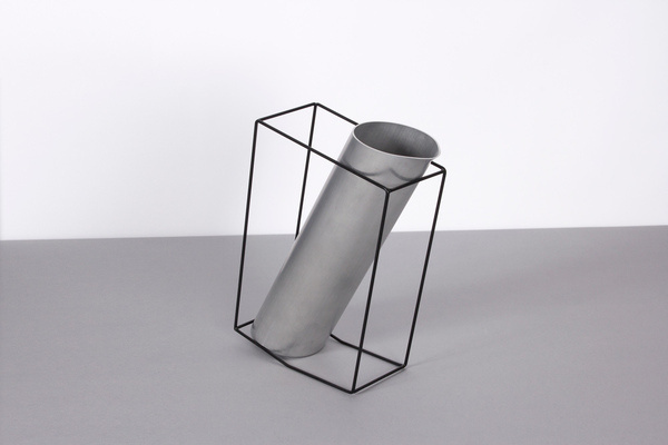 The Jug by Simon Kinneir #modern #design #minimalism #minimal #leibal #minimalist